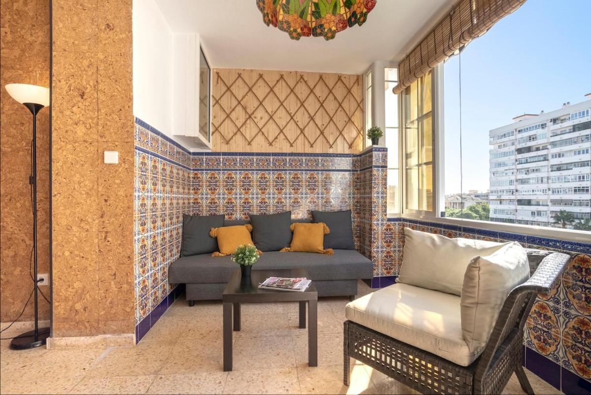 -Malagasunapts- West Beach Malaga Seafood & Relax Esterno foto