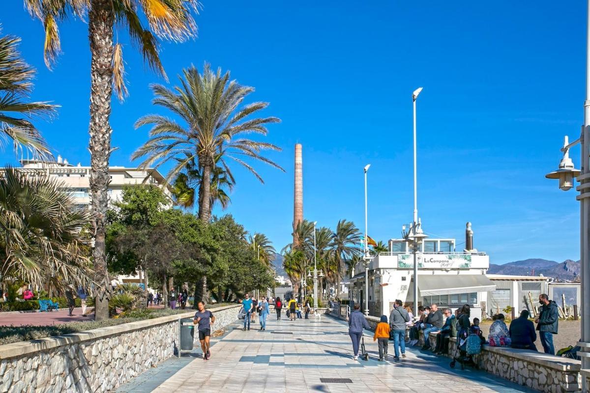 -Malagasunapts- West Beach Malaga Seafood & Relax Esterno foto